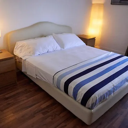 Flaminia 30 Metri Dal Mare *